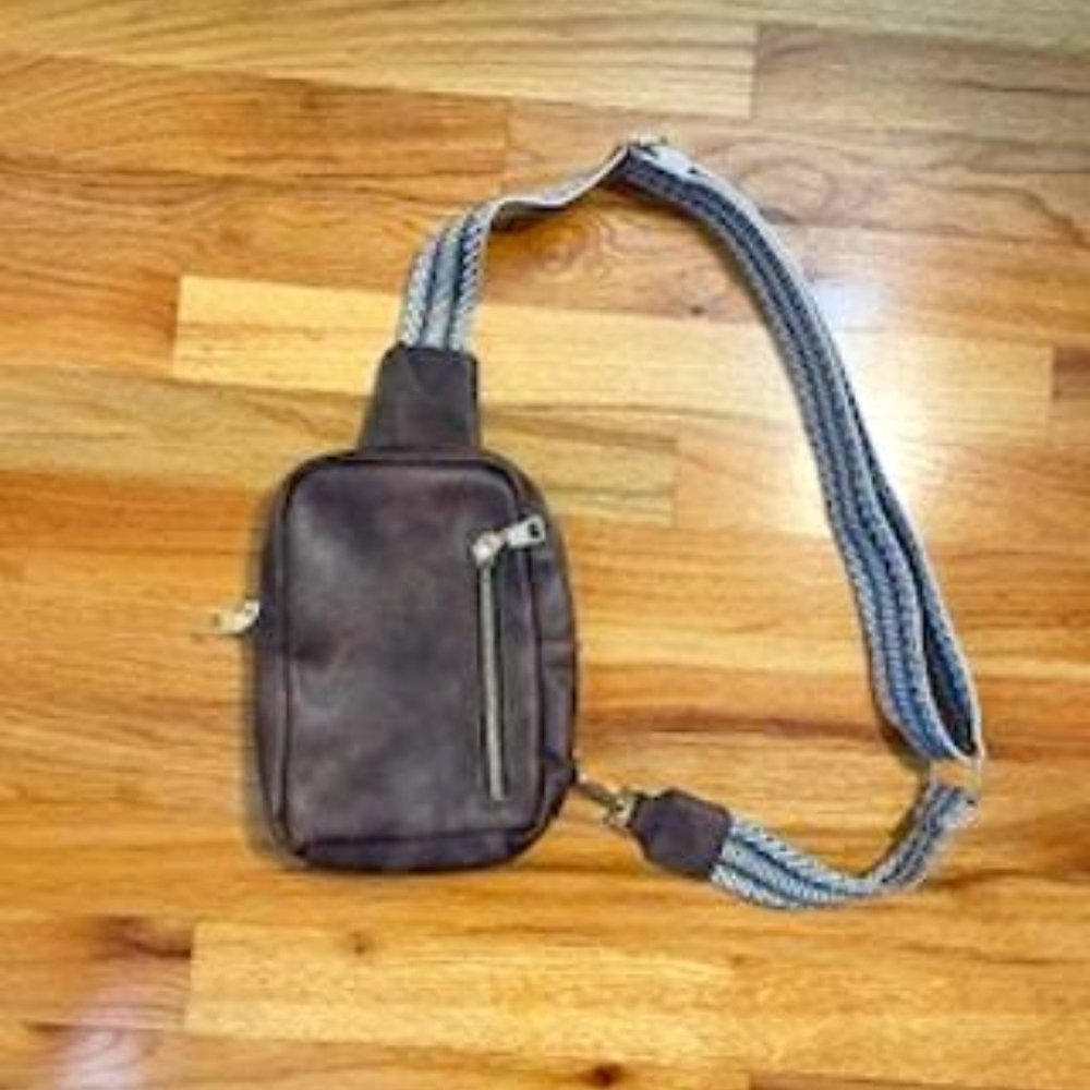 Gluci Cross Body Bag